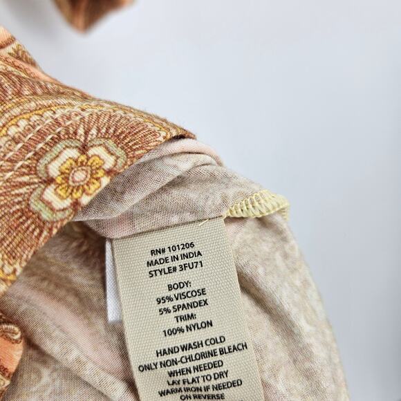 Soft Surroundings Lillia Tunic Top Brown Beaded V-Neck Tile Print 3/4 Sleeve PM - Picture 5 of 7